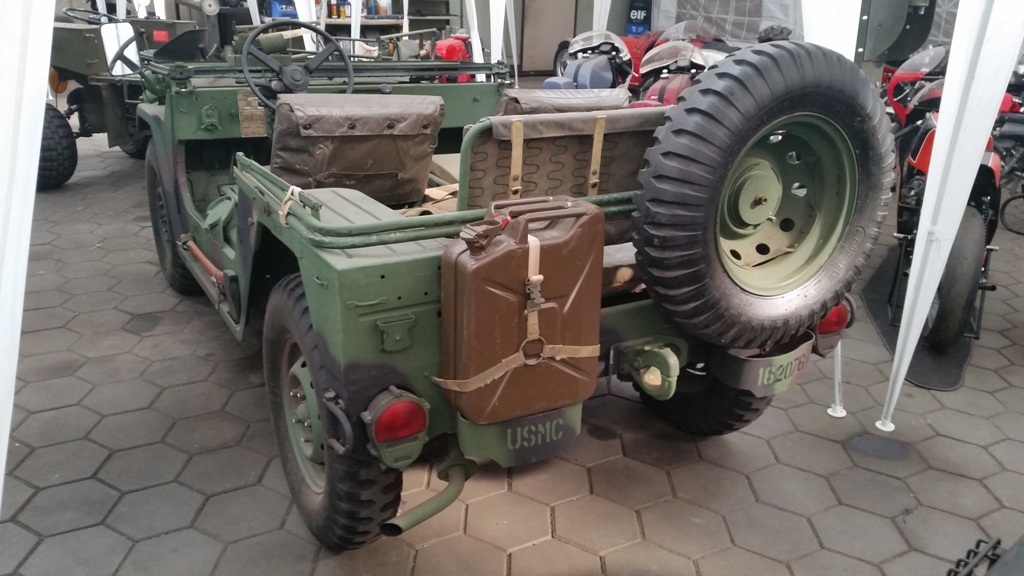 Collectors > FORD MUTT M151A2 JEEP