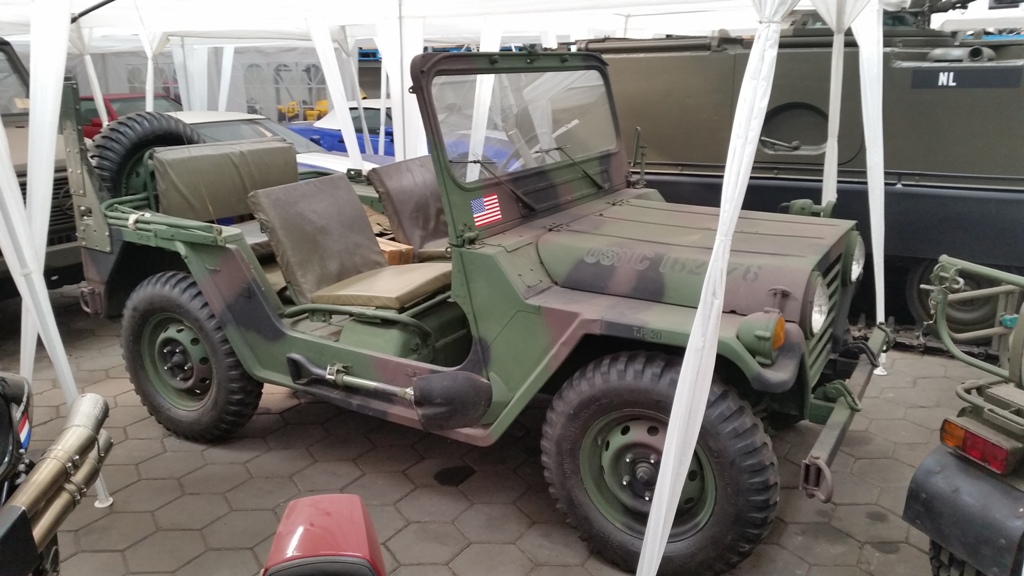 M151 Mutt engine